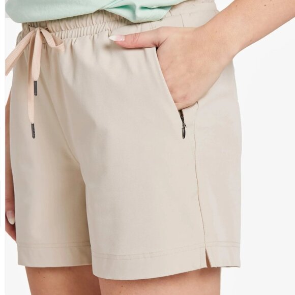 Women's Solid Everyday Short Life is Good - Picture 3 of 8